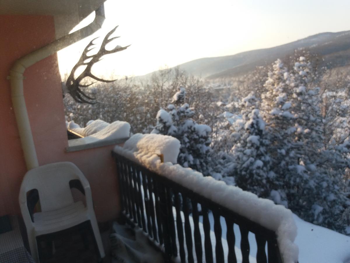 Lillafuered Kapuja Hotel Mişcolţ Exterior foto